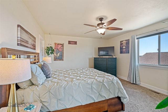 304 Farmall Lane, Manhattan, MT 59741