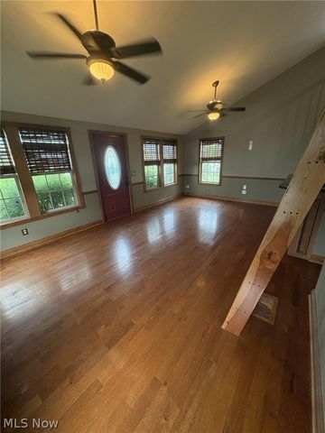 8177 S Cleveland Massillon Road 33, Clinton, OH 44216