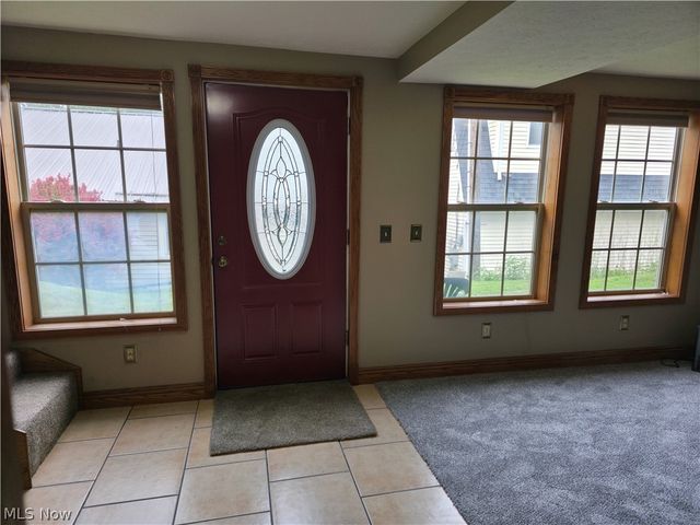 8177 S Cleveland Massillon Road 33, Clinton, OH 44216