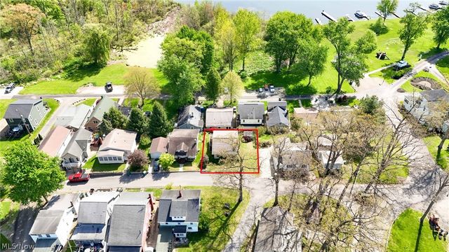 8177 S Cleveland Massillon Road 33, Clinton, OH 44216