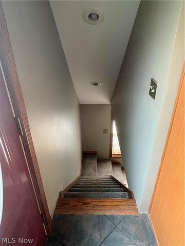8177 S Cleveland Massillon Road 33, Clinton, OH 44216