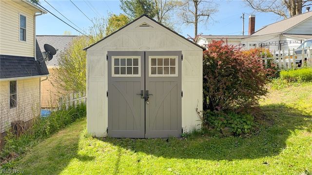 8177 S Cleveland Massillon Road 33, Clinton, OH 44216