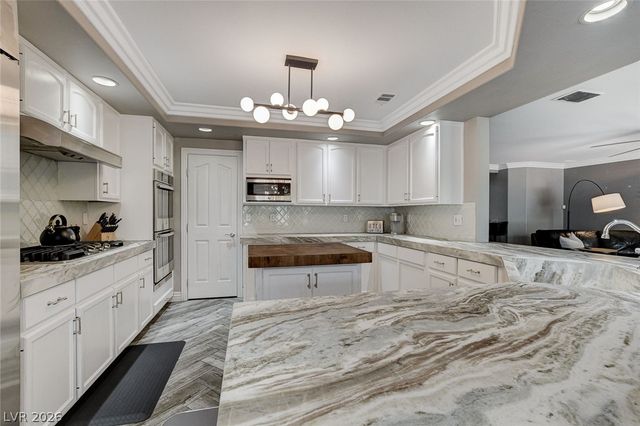 2718 Duck Pond Court, Henderson, NV 89074