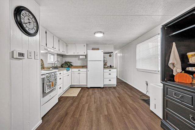 11111 Sontag RD, Martinsville, VA 24112