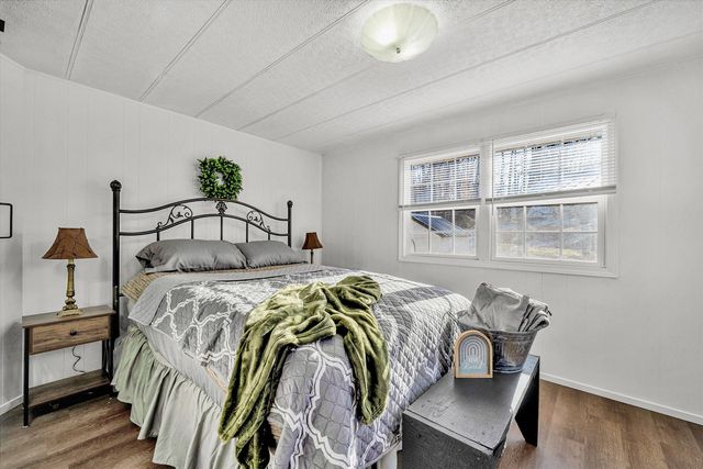 11111 Sontag RD, Martinsville, VA 24112