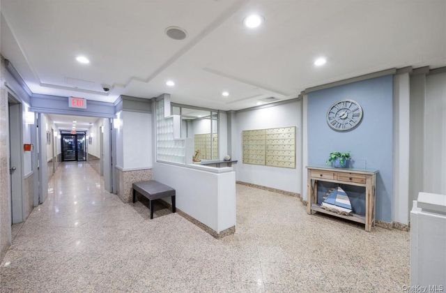 360 Shore 7L, Long Beach, NY 11561