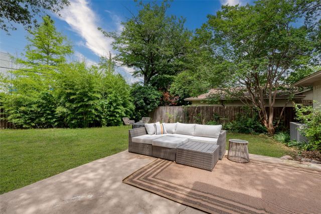 10515 Yorkford Drive, Dallas, TX 75238