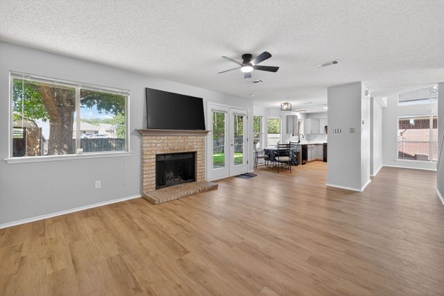 10836 Tall Oak Drive, Fort Worth, TX 76108