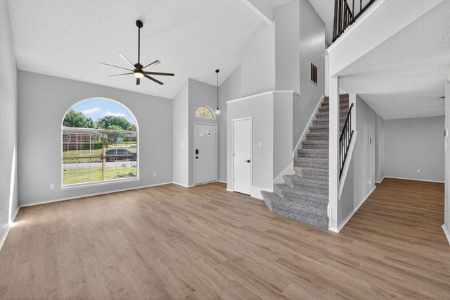10836 Tall Oak Drive, Fort Worth, TX 76108