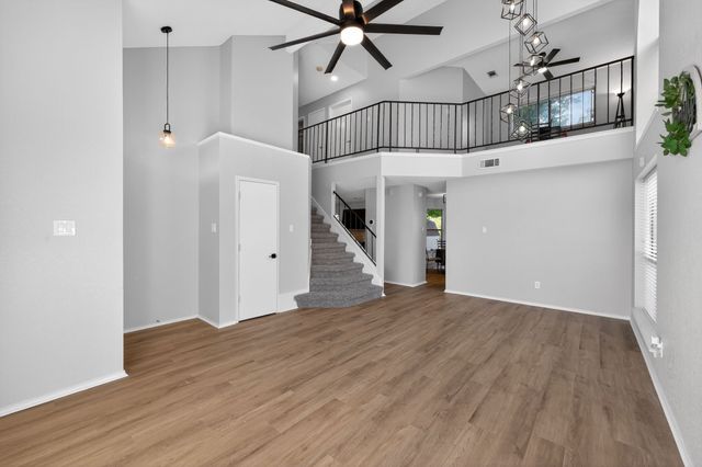 10836 Tall Oak Drive, Fort Worth, TX 76108