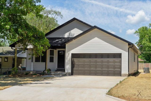 2539 W Lombard Street, Springfield, MO 65802