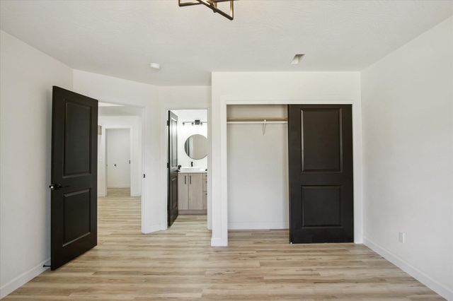 2539 W Lombard Street, Springfield, MO 65802