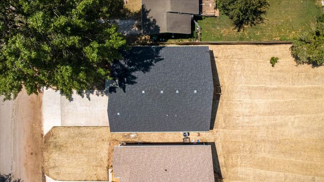 2539 W Lombard Street, Springfield, MO 65802