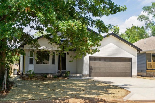 2539 W Lombard Street, Springfield, MO 65802