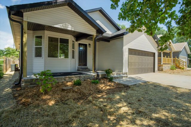 2539 W Lombard Street, Springfield, MO 65802