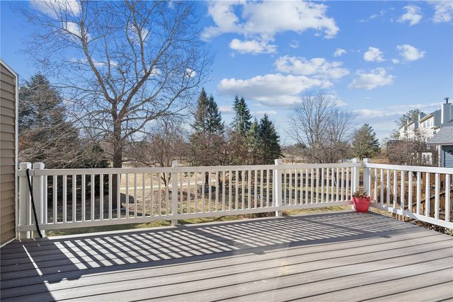 2060 Holiday Road, Coralville, IA 52241