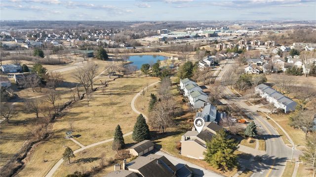 2060 Holiday Road, Coralville, IA 52241