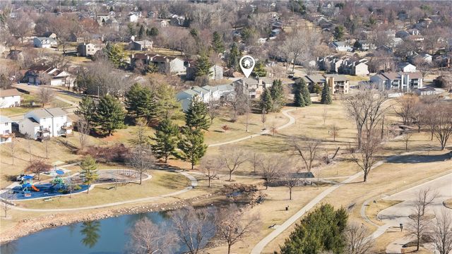 2060 Holiday Road, Coralville, IA 52241