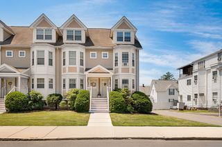 184 Hancock St F, Everett, MA 02149