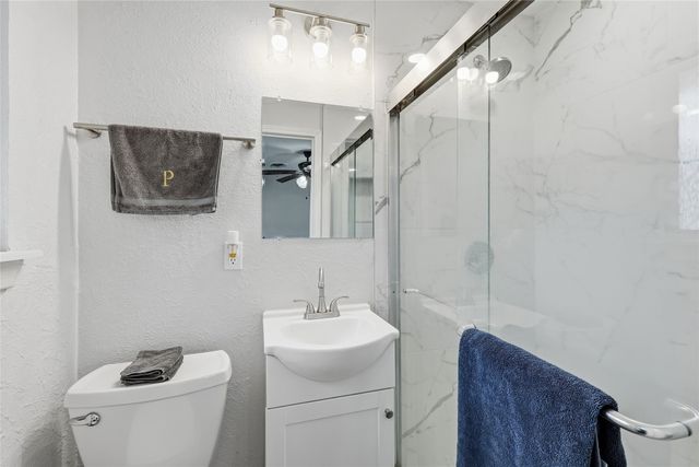 588 Pine Street, Lewisville, TX 75057