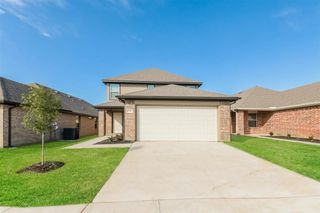 3707 Job Drive, Ennis, TX 75119
