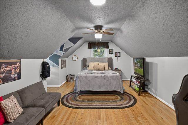 206 Playground Road, Walhalla, SC 29691