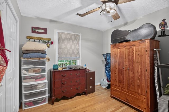206 Playground Road, Walhalla, SC 29691