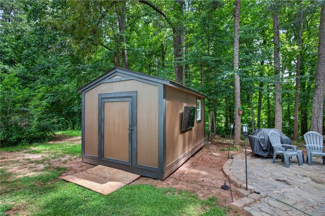 206 Playground Road, Walhalla, SC 29691
