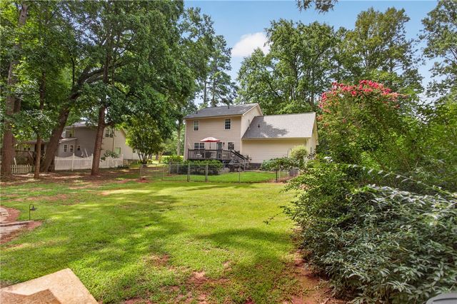 206 Playground Road, Walhalla, SC 29691