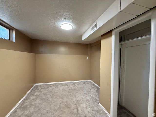 42 S 450 E, Clearfield, UT 84015