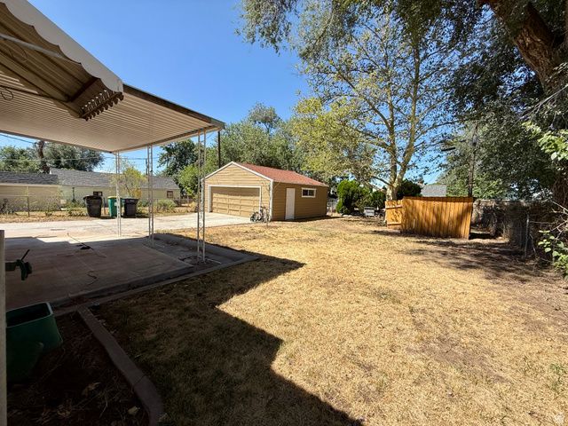 42 S 450 E, Clearfield, UT 84015