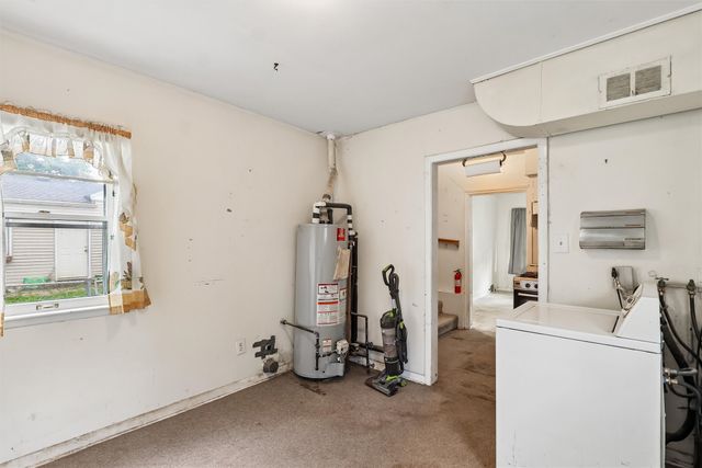 4021 57th Street, Des Moines, IA 50310