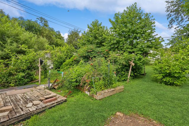 4021 57th Street, Des Moines, IA 50310