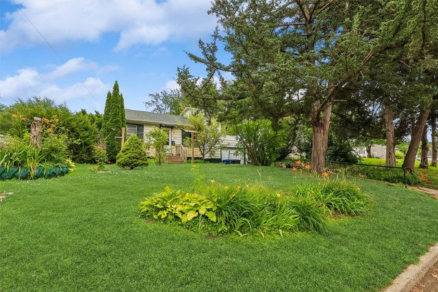 4021 57th Street, Des Moines, IA 50310