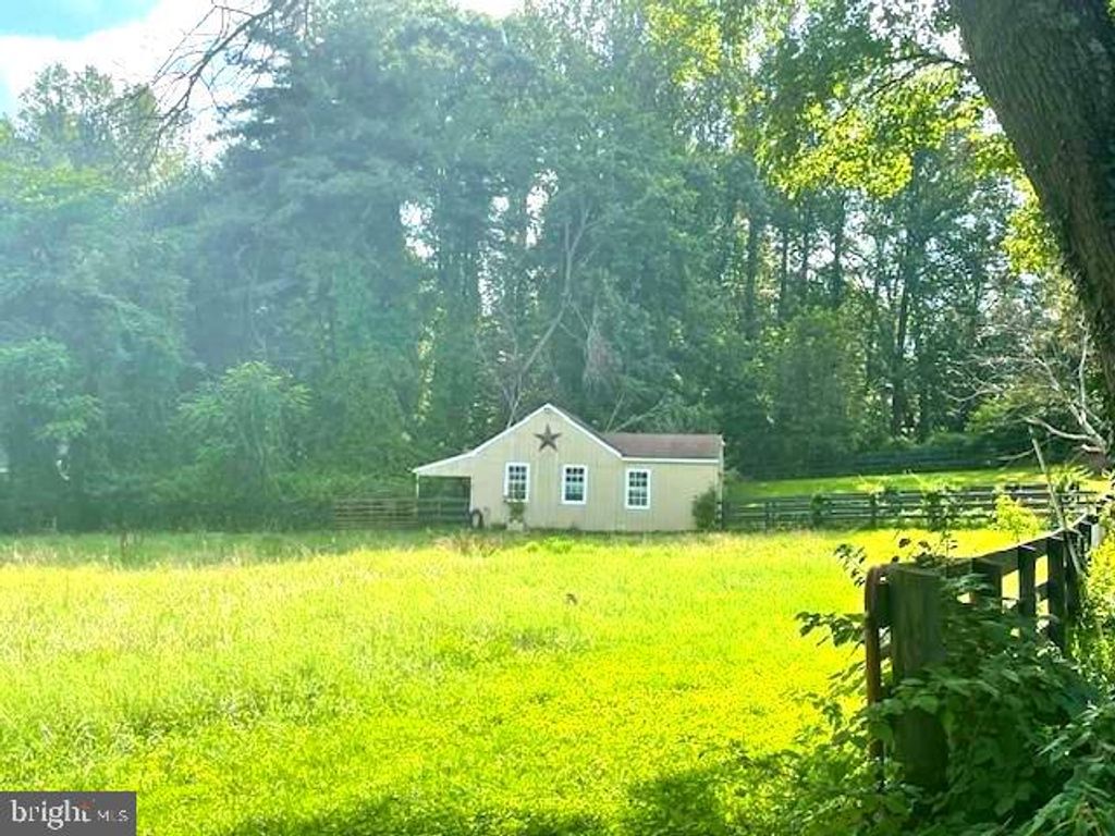 5417 BEARS LN, Warrenton, VA 20187