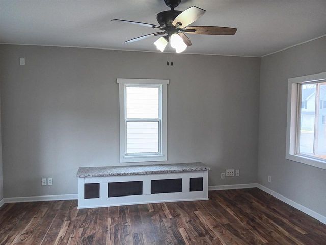 828 S Spring Street, Beaver Dam, WI 53916