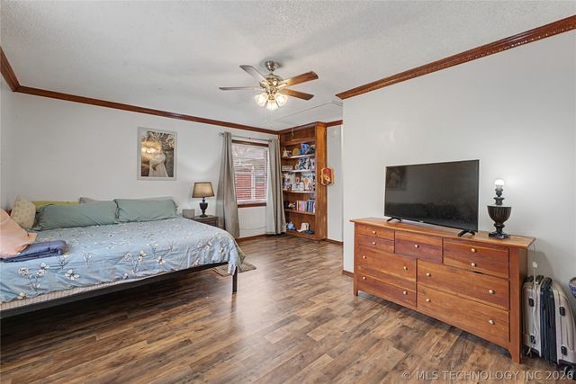 14131 N 100th Avenue E, Collinsville, OK 74021