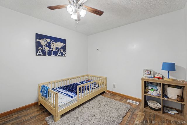 14131 N 100th Avenue E, Collinsville, OK 74021