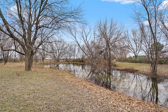 14131 N 100th Avenue E, Collinsville, OK 74021