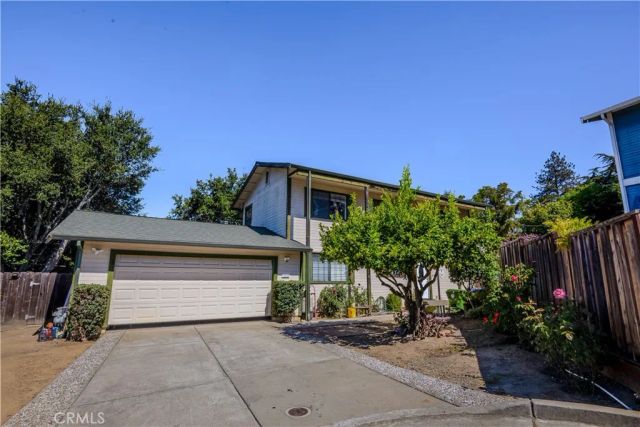19430 Solitaire Court, Castro Valley, CA 94546