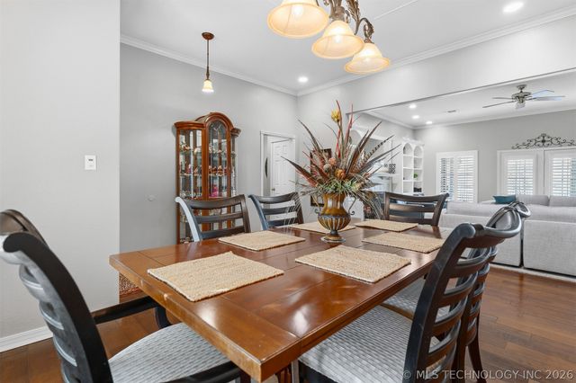 411 Smoking Oaks Drive, Ardmore, OK 73401