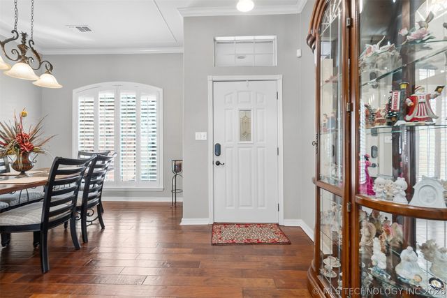 411 Smoking Oaks Drive, Ardmore, OK 73401