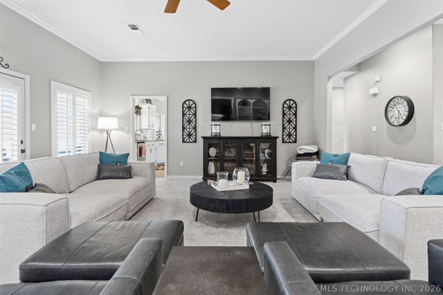 411 Smoking Oaks Drive, Ardmore, OK 73401