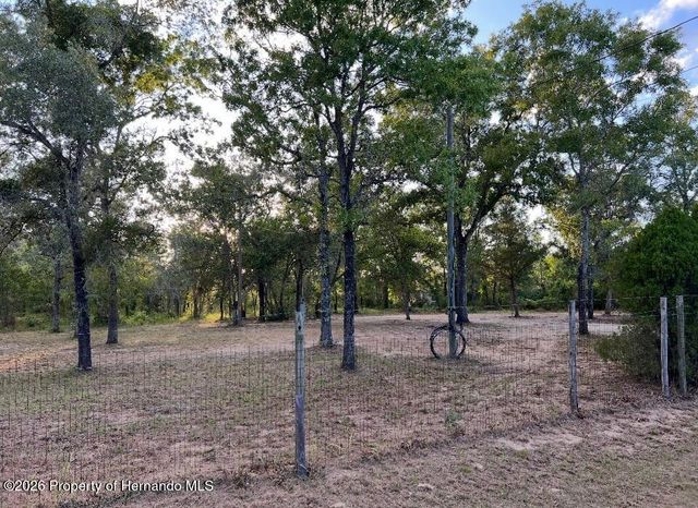12055 Finch Road, Weeki Wachee, FL 34614