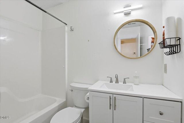 1435 Pineridge Drive, Greenville, NC 27834