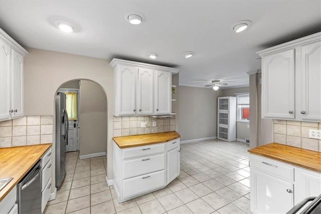 636 E 74th Street, Kansas City, MO 64131
