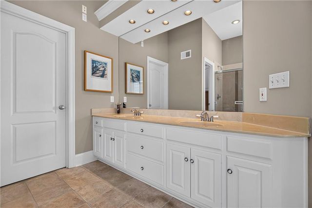 12918 Travis Court, Leawood, KS 66209