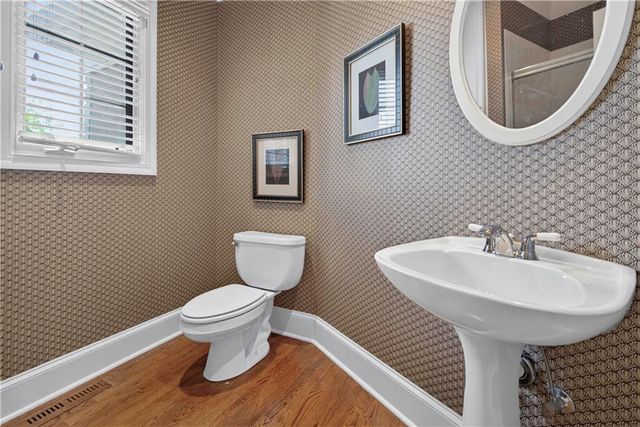 12918 Travis Court, Leawood, KS 66209