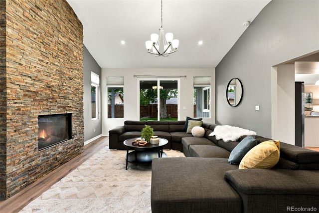 975 Roxwood Lane 1, Boulder, CO 80303