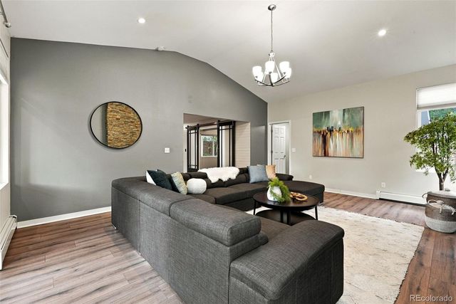 975 Roxwood Lane 1, Boulder, CO 80303
